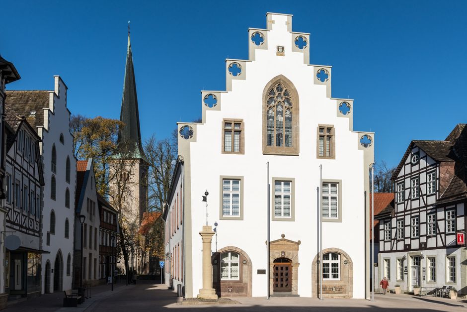 Scenic view of historic architecture in Brakel, featuring traditional German facades.